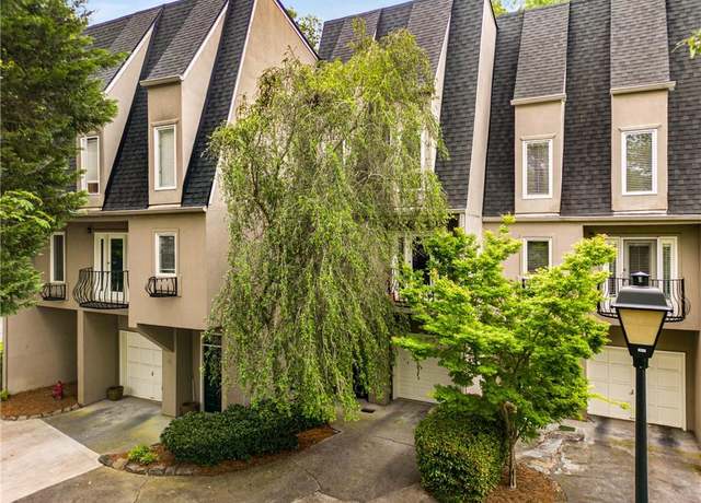 Property at 1467 Monroe Dr NE #11, Atlanta, GA 30324, 2 beds, 2.5 baths