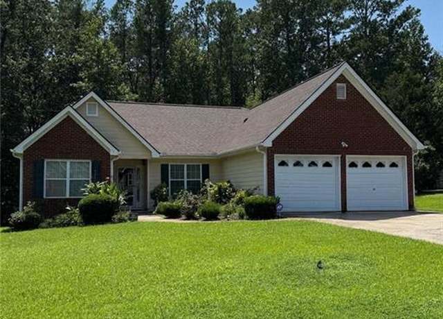 Property at 6541 Harrington Pl, Douglasville, GA 30135, 3 beds, 2 baths