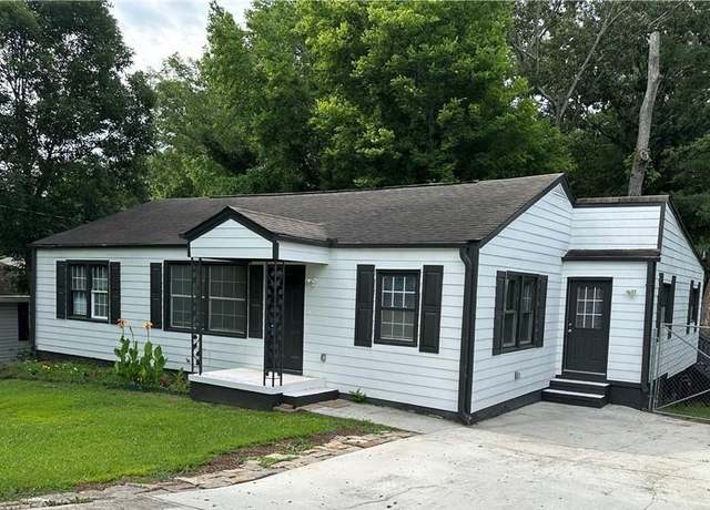 Property at 1298 Belmont Ave SE, Smyrna, GA 30080, 4 beds, 2 baths