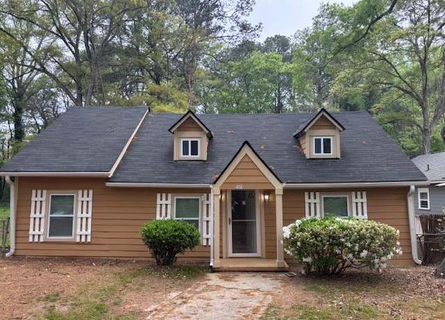 Property at 2523 Hood Ave NW, Atlanta, GA 30318, 4 beds, 2 baths