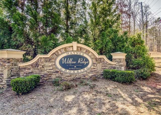 Property at 427 Spring Lake Hls, White, GA 30184
