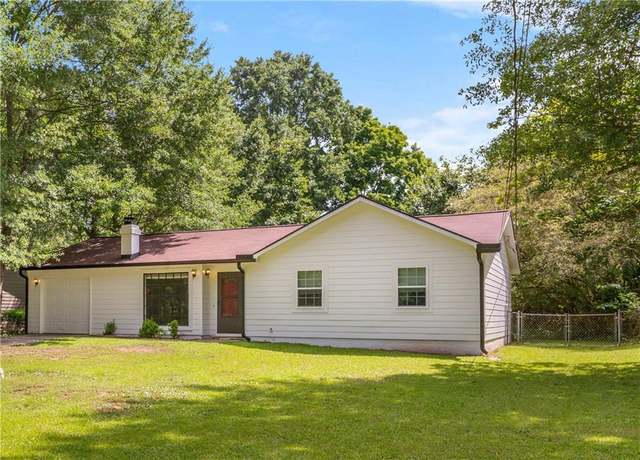 Property at 8332 Webb Rd, Riverdale, GA 30274, 3 beds, 2 baths