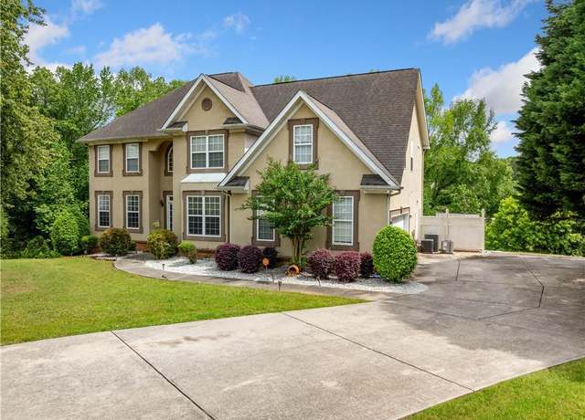 Property at 209 Braemar Ct, Mcdonough, GA 30253, 7 beds, 5 baths