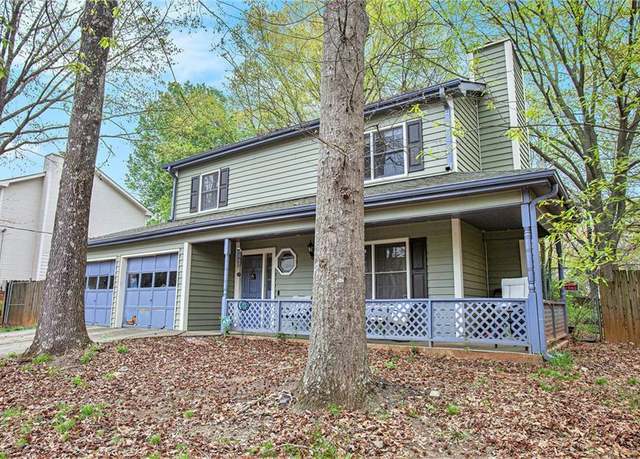 Property at 835 Ridge Ave, Stone Mountain, GA 30083, 3 beds, 2.5 baths