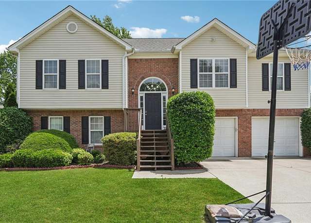 Property at 3123 Morgan Box Ln, Buford, GA 30519, 5 beds, 3 baths