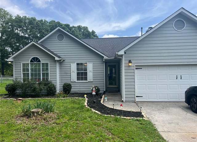 Property at 103 River Meadow Dr, Calhoun, GA 30701, 2 beds, 2 baths