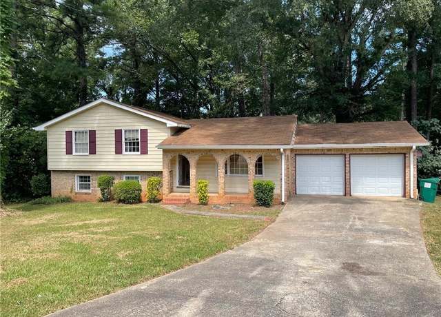 Property at 654 Selden Ct, Jonesboro, GA 30238, 4 beds, 3 baths