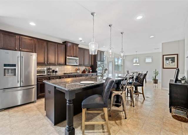 Property at 5410 Whisper Ct, Cumming, GA 30028, 6 beds, 4 baths
