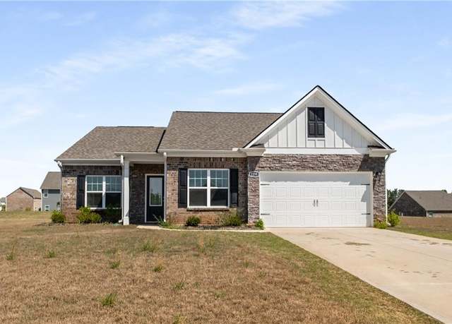Property at 1259 Fendt Dr, Locust Grove, GA 30248, 4 beds, 2 baths
