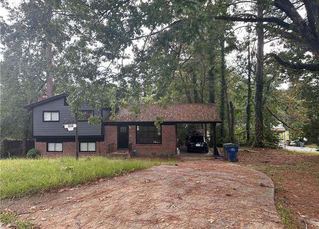 Property at 3230 Vanderbilt Ln NW, Atlanta, GA 30318, 4 beds, 2.5 baths