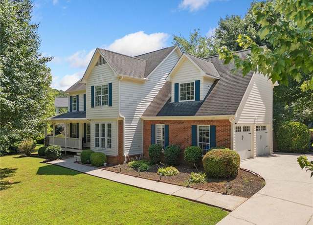 Property at 6040 Sarah Orr Ln, Cumming, GA 30040, 4 beds, 2.5 baths