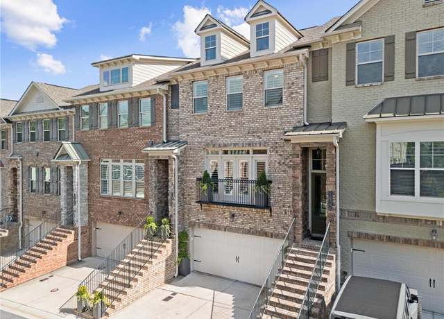 Property at 1400 Doublegate Dr, Atlanta, GA 30319, 4 beds, 3.5 baths