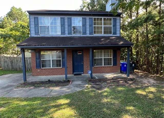 Property at 3955 Cypress Pointe Dr, Union City, GA 30291, 4 beds, 2.5 baths