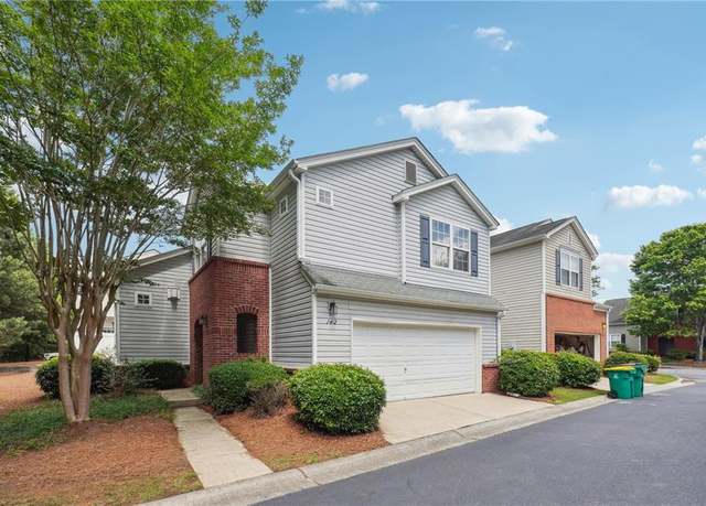 Property at 142 Swanee Ln, Woodstock, GA 30188, 3 beds, 2.5 baths