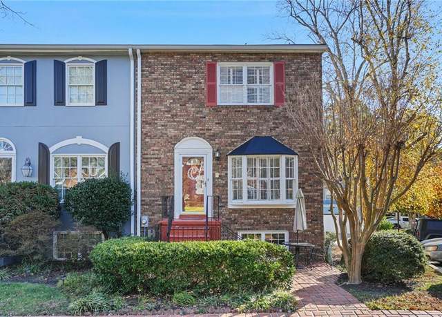 Property at 260 Manning Rd SW #62, Marietta, GA 30064, 4 beds, 3.5 baths