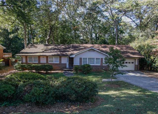 Property at 4042 Shady Cir NW, Lilburn, GA 30047, 3 beds, 2 baths