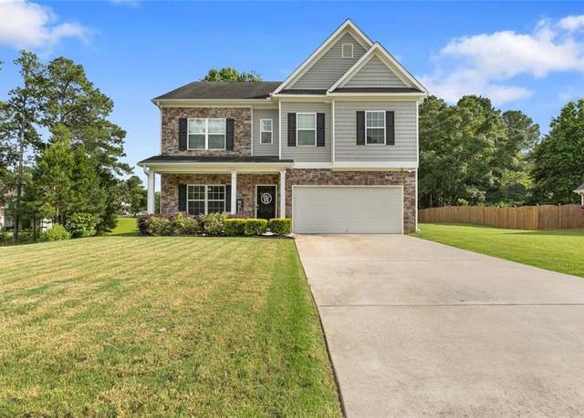 Property at 140 Canyons Ct, Hampton, GA 30228, 5 beds, 4 baths