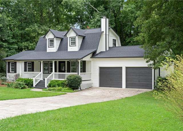 Property at 2853 Wendwood Dr, Marietta, GA 30062, 3 beds, 2.5 baths