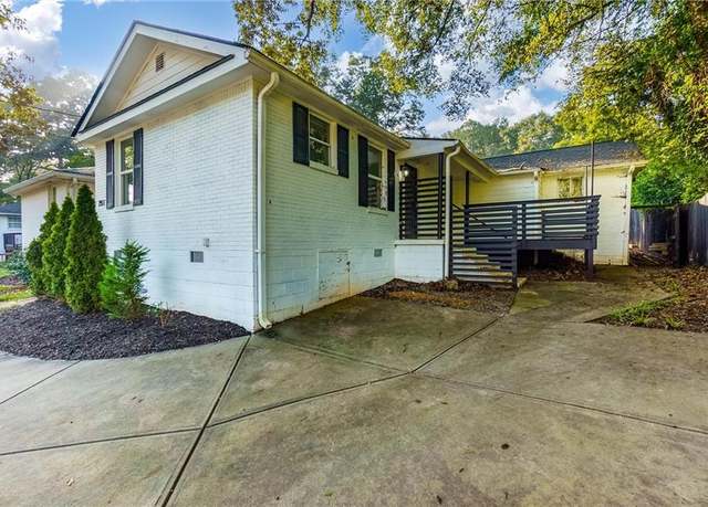 Property at 2911 Glenwood Ave SE, Atlanta, GA 30317, 3 beds, 3 baths
