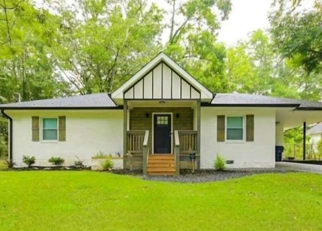 Property at 2410 Macon Dr SW, Atlanta, GA 30315, 3 beds, 2 baths