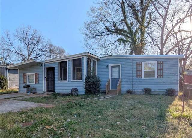 Property at 1672 Thornton Pl, Atlanta, GA 30315, 4 beds, 2 baths