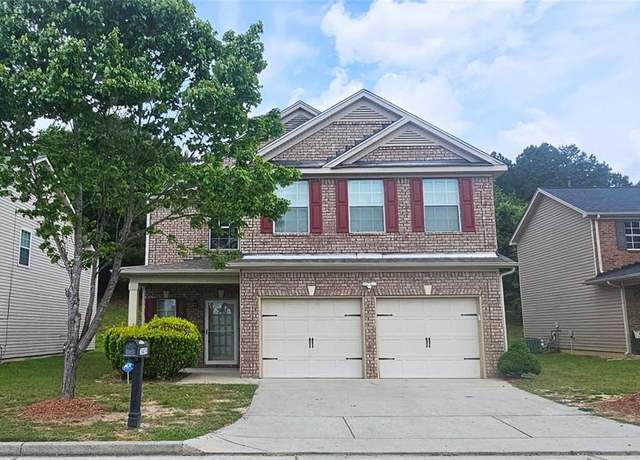 Property at 3479 Lake Forge Dr, Fairburn, GA 30213, 5 beds, 3 baths