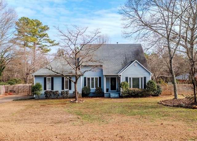 Property at 19 Larkwood Dr NE, Rome, GA 30161, 3 beds, 2.5 baths