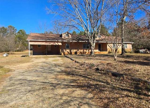 Property at 258 Pickett Bridge Rd, Covington, GA 30016, 4 beds, 3 baths