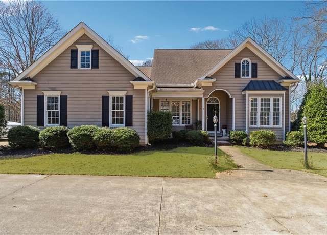 Property at 5045 Union Hill Rd, Alpharetta, GA 30004, 5 beds, 4.5 baths
