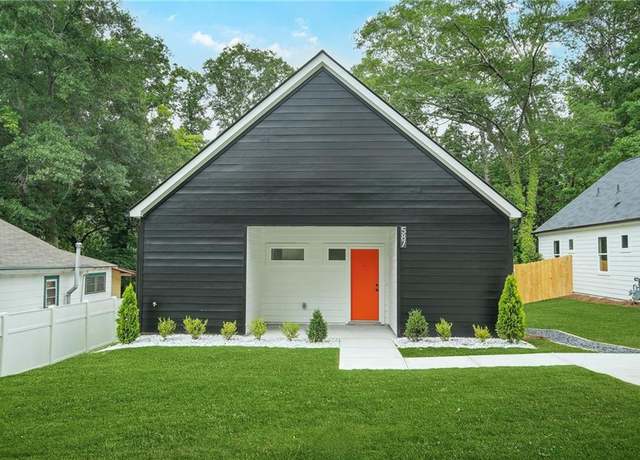 Property at 587 Woods Dr NW, Atlanta, GA 30318, 3 beds, 2 baths