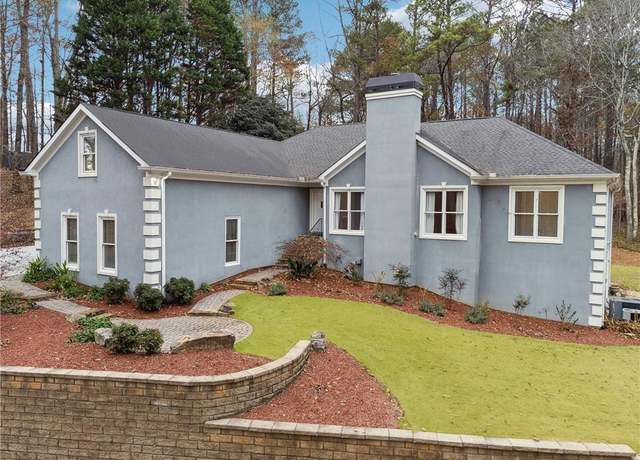 Property at 38 Timberlost Trl, Suwanee, GA 30024, 4 beds, 3 baths