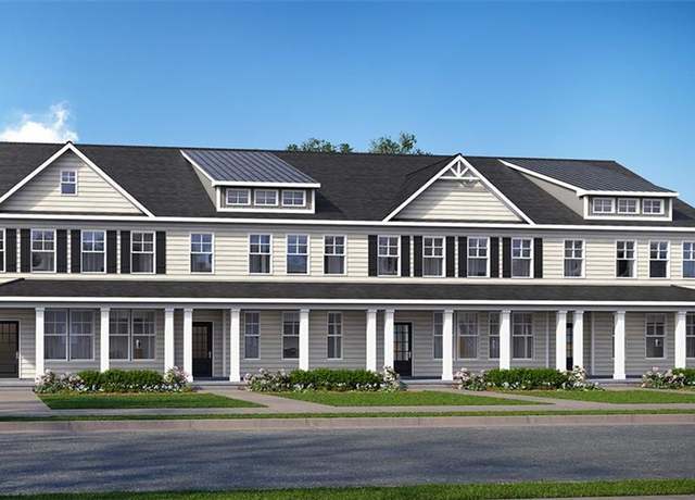 Property at 301 Tate St, Monroe, GA 30655, 3 beds, 2.5 baths