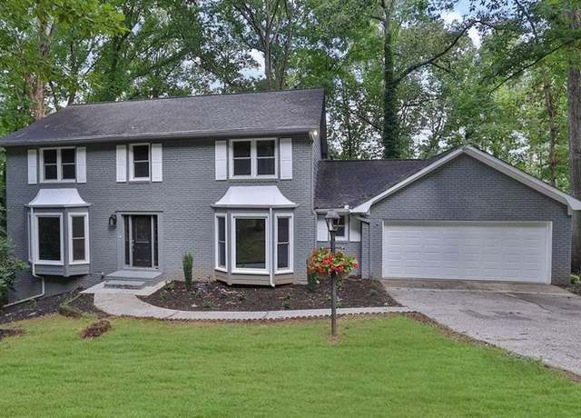 Property at 9415 Martin Rd, Roswell, GA 30076, 4 beds, 2.5 baths