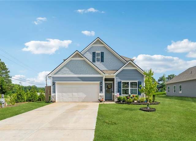 Property at 101 Marion Dr, Cartersville, GA 30120, 3 beds, 2.5 baths