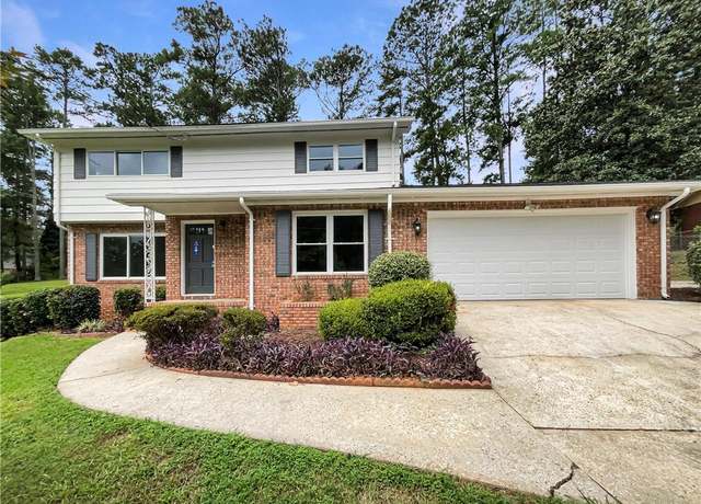 Property at 4841 Santa Fe Trl SW, Atlanta, GA 30331, 4 beds, 2.5 baths