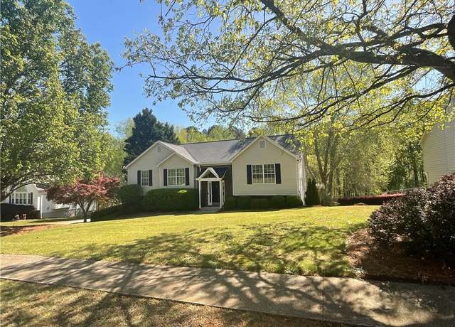Property at 262 Bomar Ln, Douglasville, GA 30134, 4 beds, 2 baths