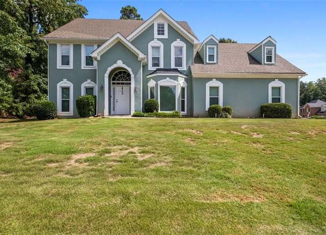 Property at 1201 Brook Knl, Lawrenceville, GA 30043, 4 beds, 2.5 baths