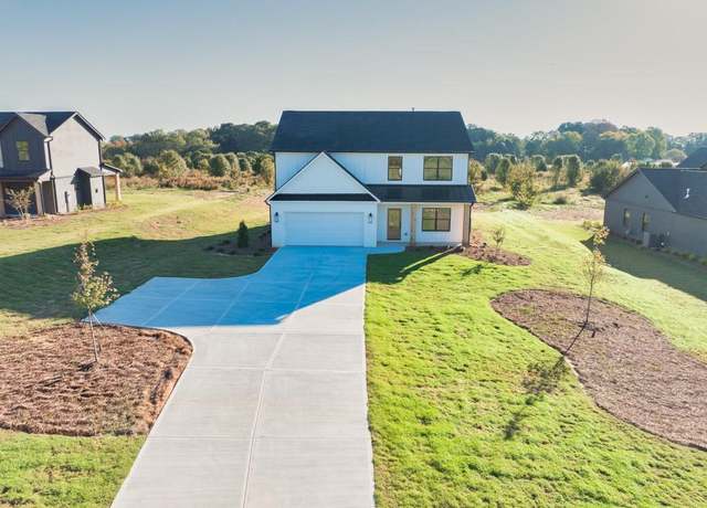 Property at 3563 New Hope Rd, Dacula, GA 30019, 4 beds, 2.5 baths