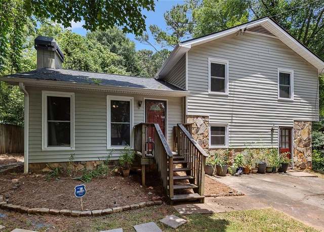 Property at 3221 Bromley Rowe, Duluth, GA 30096, 3 beds, 2 baths