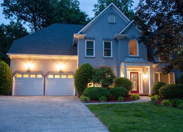 Property at 4957 Day Lily Way, Acworth, GA 30102, 5 beds, 4.5 baths
