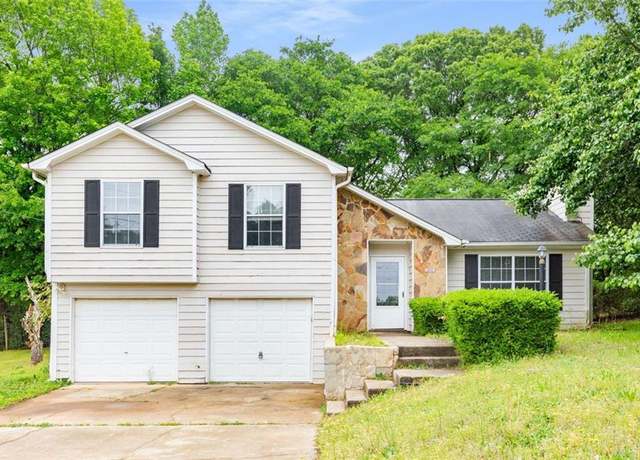 Property at 402 Leslie Ct, Mcdonough, GA 30253, 3 beds, 2 baths