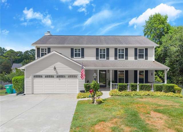 Property at 1083 Wash Lee Dr SW, Lilburn, GA 30047, 4 beds, 2.5 baths