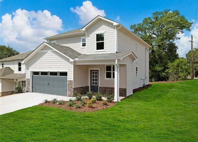 Property at 246 W Midland Ave, Winder, GA 30680, 3 beds, 2.5 baths