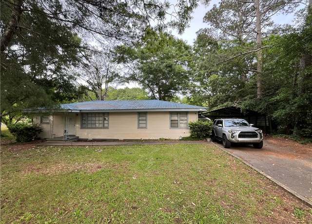 Property at 150 Airport Rd, Athens, GA 30605, 3 beds, 1 bath