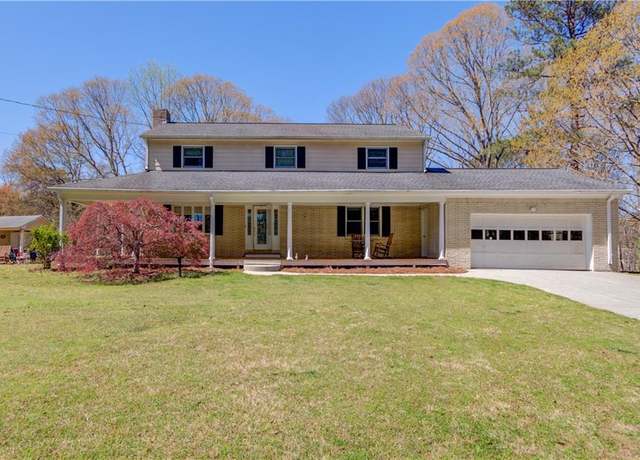 Property at 692 W Union Grove Cir, Auburn, GA 30011, 5 beds, 4 baths