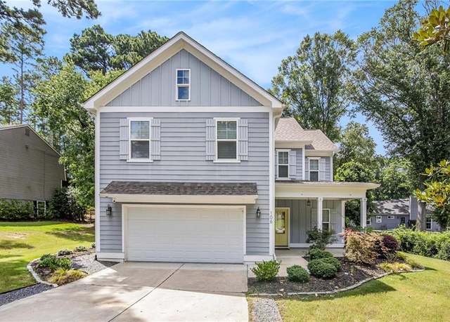 Property at 106 Butternut Ln, Peachtree City, GA 30269, 4 beds, 2.5 baths