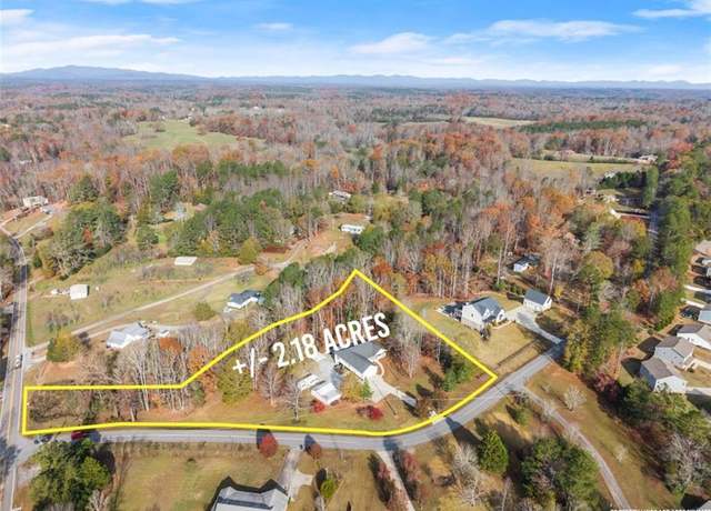 Property at 6045 Mockingbird Rd, Cumming, GA 30028, 6 beds, 4 baths