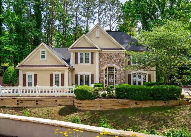 Property at 9195 Tuckerbrook Ln, Alpharetta, GA 30022, 5 beds, 3 baths
