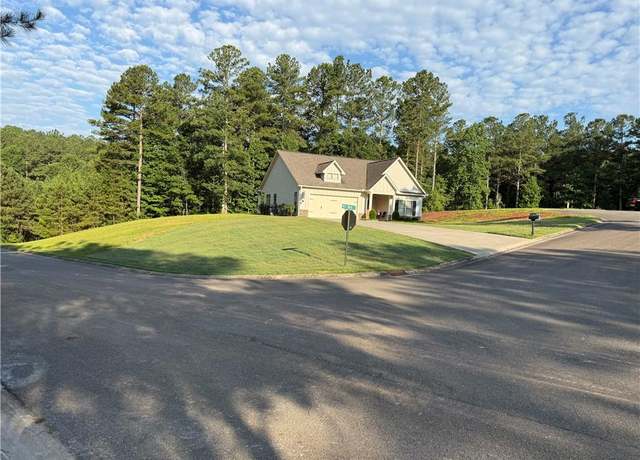 Property at 9 West Woods Ct, Dahlonega, GA 30533, 3 beds, 2.5 baths