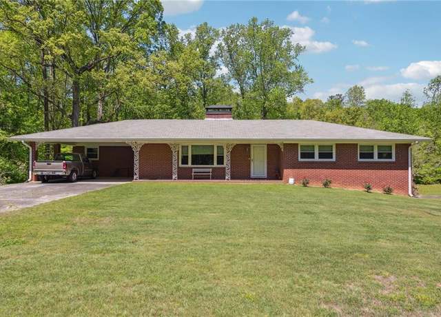 Property at 2279 Highway 92, Acworth, GA 30102, 4 beds, 2 baths